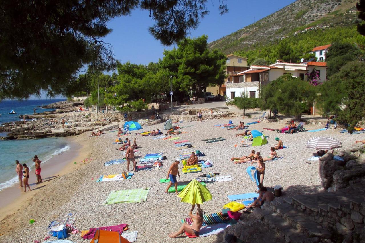 Apartments With A Parking Space Ivan Dolac, Hvar - 8753 Exteriér fotografie