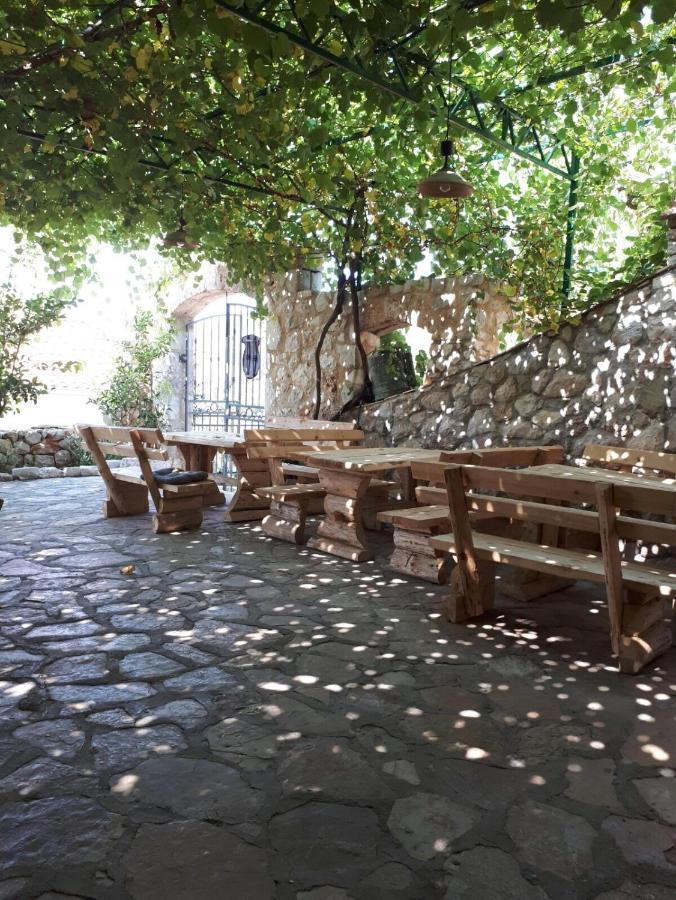 Apartments With A Parking Space Ivan Dolac, Hvar - 8753 Exteriér fotografie